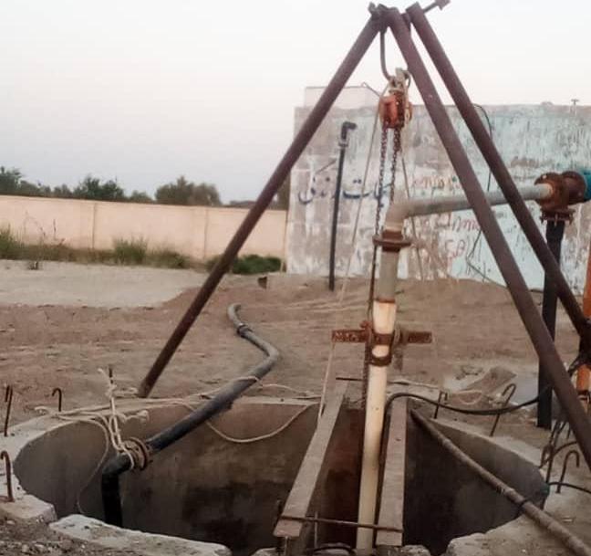 بازسازی یک حلقه چاه برای افزایش تولید آب ۱۷ روستا و کارگاه صنعتی جاسک