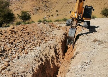 پیشرفت ۸۵ درصدی آبرسانی به روستای زنگارد بستک
