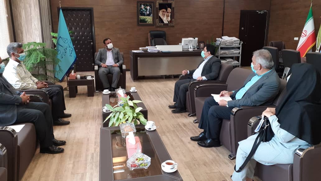 دیدار مدیرکل شیلات هرمزگان با رئیس کل دادگستری استان هرمزگان