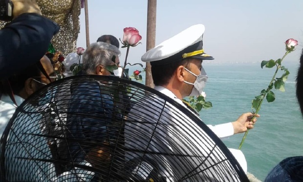 گلباران شهادتگاه 290 مسافر ایرباس در آبهای خلیج فارس انجام شد