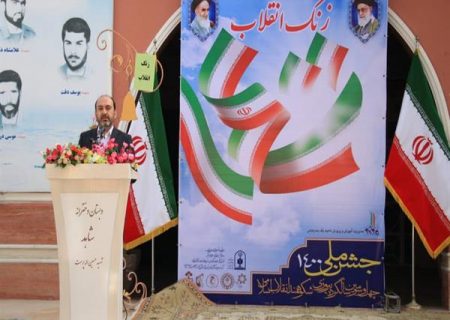 خدمت بی منت و گسترش عدالت خط مشی اصلی دولت مردمی ایران قوی است