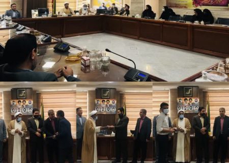 تقدیر از خادمین اقامه نماز شیلات هرمزگان