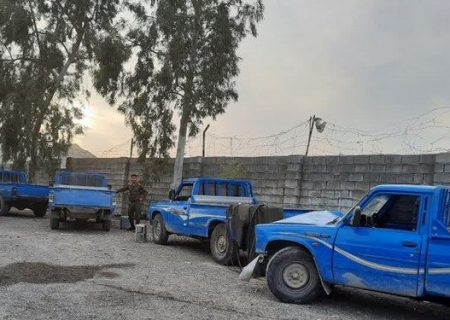 پلیس میناب ۱۸ نیسان شوتی حامل گازوییل قاچاق را توقیف کرد