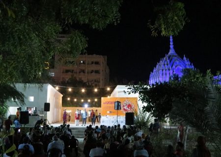 اولین شب جشن نوروزگاه بندرعباس با استقبال گردشگران روبرو شد
