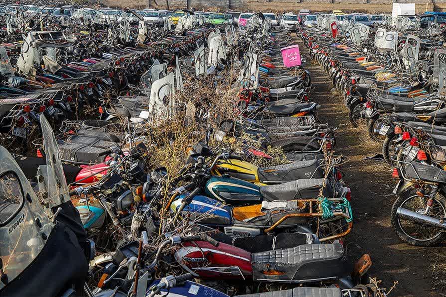 برگزاری نُهمین مزایده وسایل نقلیه توقیفی با حراج ۵ هزار موتورسیکلت در استان هرمزگان