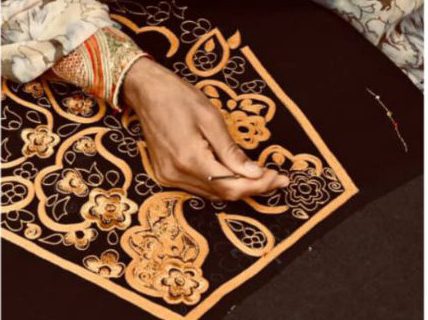 برگزاری آزمون صنایع‌دستی در کوخرد بستک