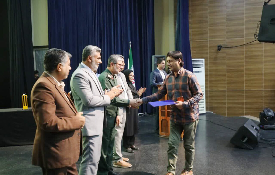 تجلیل از فعالین حوزه فیلمسازی استان هرمزگان به مناسبت جشن مهر سینمای ایران