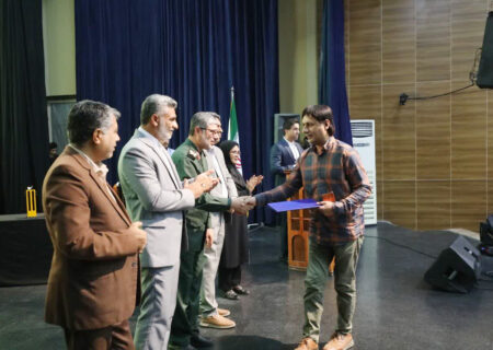 تجلیل از فعالین حوزه فیلمسازی استان هرمزگان به مناسبت جشن مهر سینمای ایران