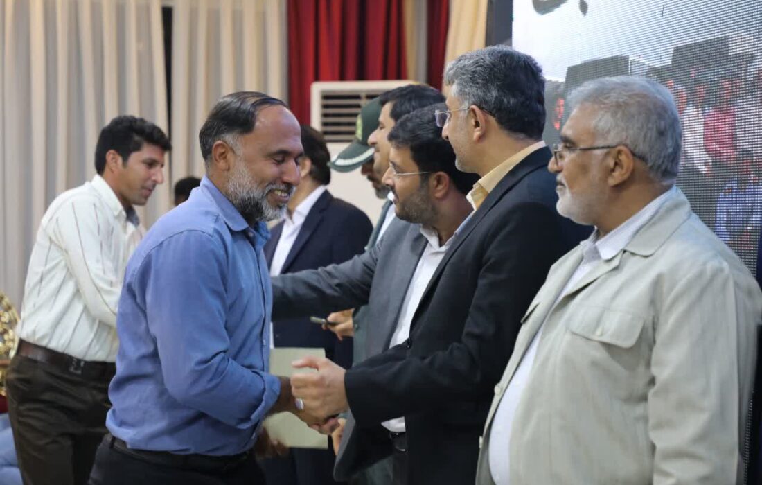 برگزاری مراسم تجلیل از خدمتگزاران به زائران اربعین حسینی