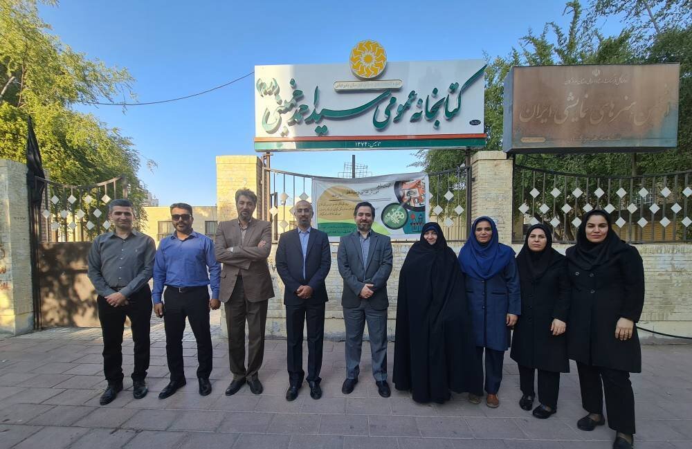 بازدید سرپرست اداره‌کل امور استان‌ها، از کتابخانه‌های هرمزگان