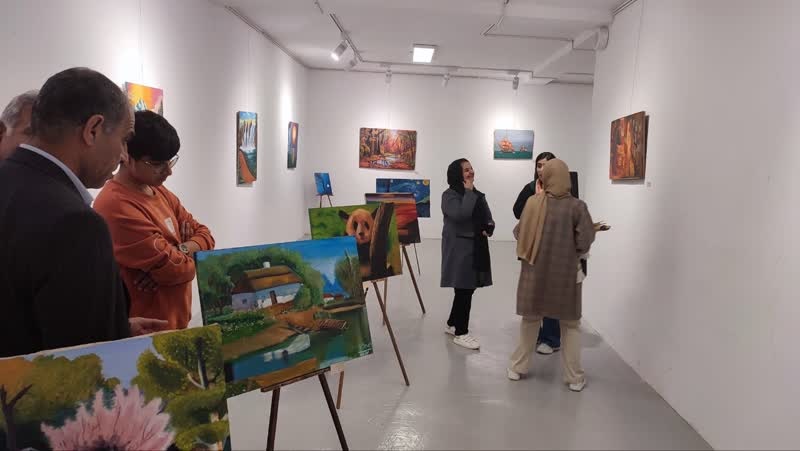 افتتاح نمایشگاه هنرهای تجسمی در بندرلنگه