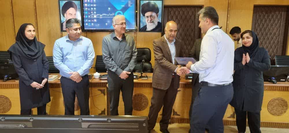 ماموران قرائت مصارف غیر واقعی را گزارش کنند