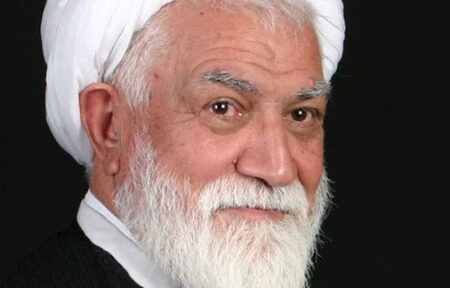 پیام تسلیت امام جمعه اهل سنت بندرعباس در پی درگذشت آیت الله نعیم آبادی