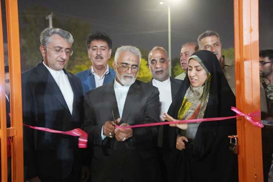 زمین ورزشی شهدای محله به بهره‌برداری رسید