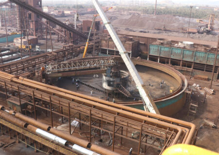 تعویض سازه استراکچر فلزی تیکنر و پارویی در فولاد هرمزگان، گامی مهم در جهت پایداری تولید