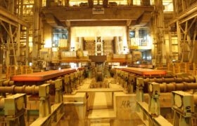 رشد ۳۴درصدی تولید در کنار افزایش ۶۶ درصدی درآمدزایی؛ کارنامه ۱۱ ماهه ۱۴۰۴ هرمز