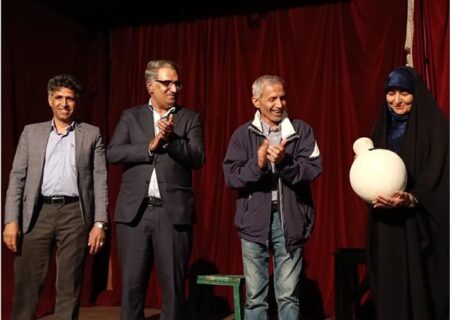 آیین افتتاحیه نخستین جشنواره استانی تئاتر کمدی و هشتمین جشنواره شهرستانی پند و پنت درمیناب