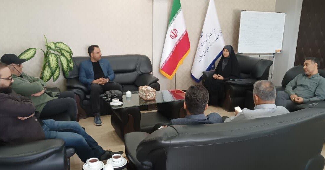 دیدار دبیر جشنواره بین المللی تئاتر مقاومت با مدیرکل فرهنگ و ارشاد اسلامی هرمزگان
