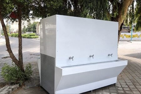 دو آب‌سردکن صنعتی در نقاط پرتردد منطقه یک به بهره‌برداری رسید/ توسعه خدمات عمومی برای حفظ سلامت شهروندان