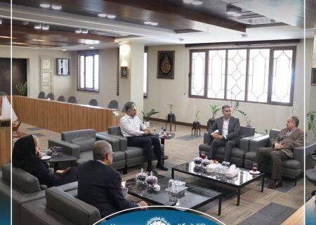 دیدار دوستانه مدیر شعب بانک سپه هرمزگان با رییس اتاق بازرگانی هرمزگان