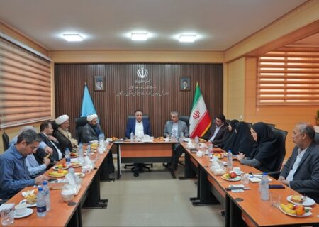 دیدار صمیمانه شهردار بندرعباس با مدیرکل تعاون، کار و رفاه اجتماعی