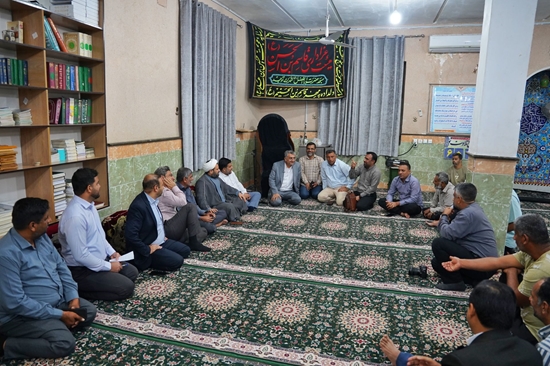 از مسجد حضرت ابوالفضل (ع) تا مطالبات شهروندان؛ مدیریت شهری بندرعباس پای صحبت مردم شهرک توحید نشست